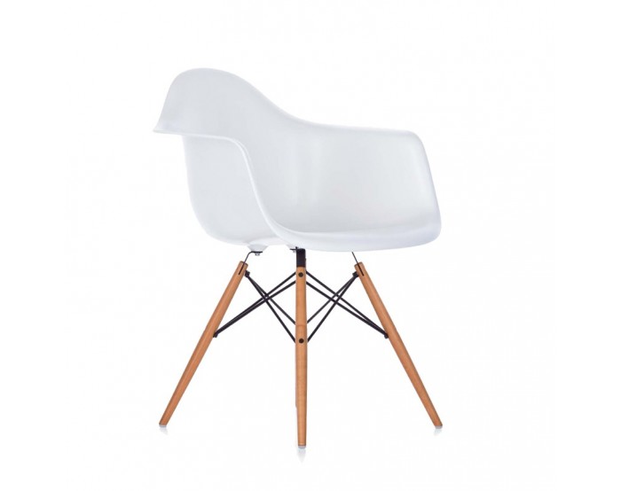 Eames Plastic Armchair DAW